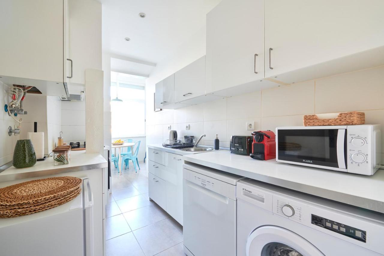 Quiet And Central 2Br Apt, By Timecooler Lizbona Zewnętrze zdjęcie