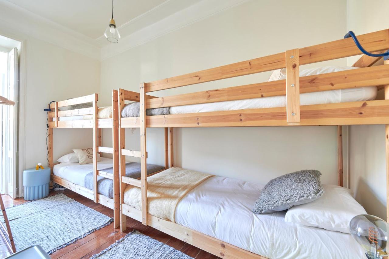 Quiet And Central 2Br Apt, By Timecooler Lizbona Zewnętrze zdjęcie